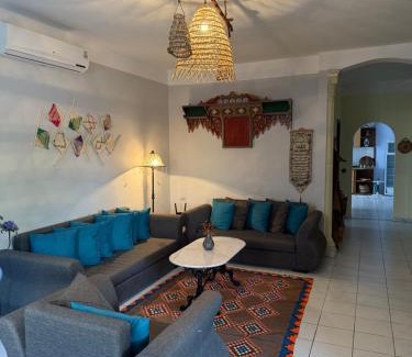 El Maamoura House | Dar Fatma Maamoura Walk to Beach Tunisian Getaway