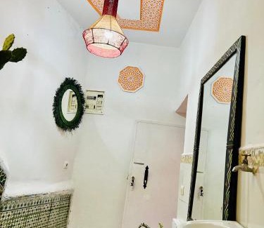 Sidi Ben Slimane El Jazouli Apartment | Dar jamaa lfna