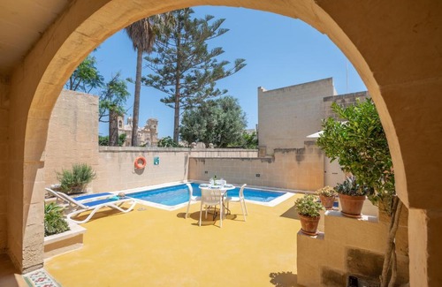 Gharb House | Dar ta' Betta Farmhouse with private pool