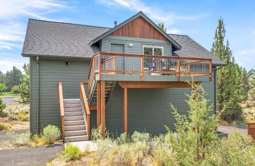 Bend House | Dara