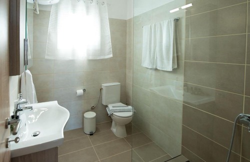 Termenades Apartment | Darmanin Apartment 3 Gyalos Corfu