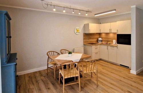 Zingst Apartment | Darßer Weg 38 a Whg. 20 - Cozy vacation apartment in an apartment house in