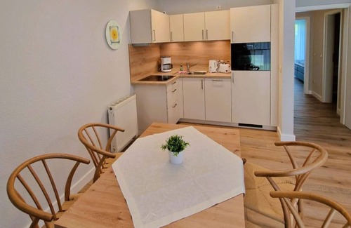 Zingst Apartment | Darßer Weg 38 a Whg. 20 - Cozy vacation apartment in an apartment house in