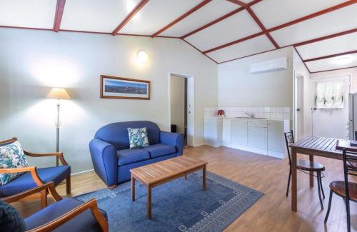 Dartmouth Hotel | Dartmouth Motor Inn