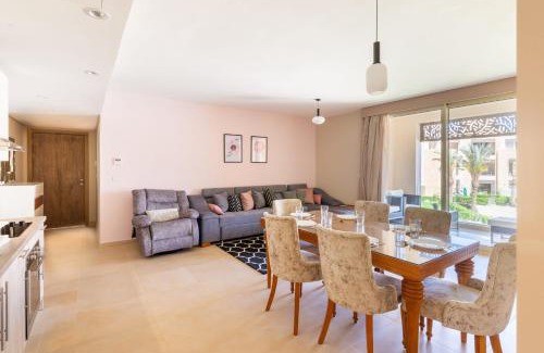 El Gouna Apartment | Dashing 2 BDR Mangroovy Free Pool & Beach Access