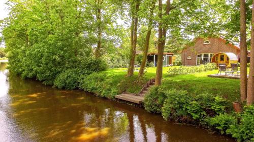 Hage House | Dat Fleetenkiekerhus 2