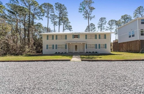 Dauphin Island Apartment | Dauphin Island Condos Near the Beach - Unit 4