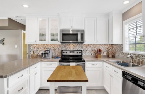 Audubon Place Condo | Dauphin Island Do-it Island Style