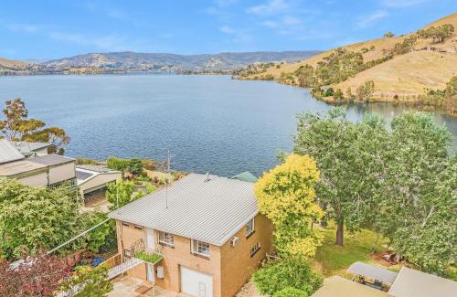 Bonnie Doon House | Dawn Cove