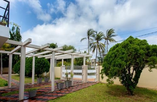 Uduvil Hotel | Dayanithi Guest House