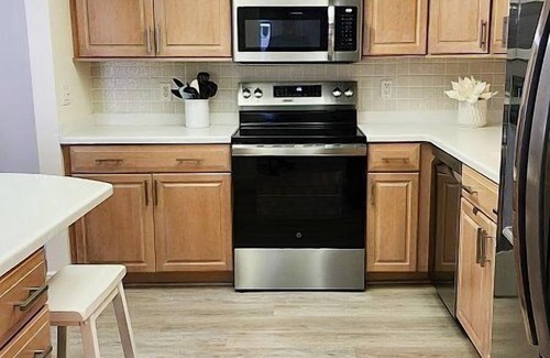 South Island Condo | Daydreaming of a getaway with beach days, dips in the pool, local dining and.