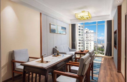 Dali Hotel | Days Hotel by Wyndham Dali High-speed Railway Station