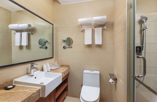 Dali Hotel | Days Hotel by Wyndham Dali High-speed Railway Station