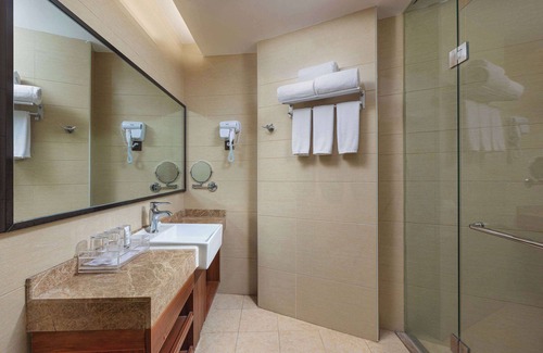 Dali Hotel | Days Hotel by Wyndham Dali High-speed Railway Station