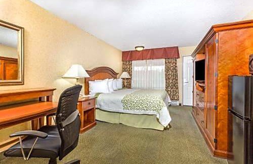 Klamath Falls Hotel | Days Inn by Wyndham Klamath Falls