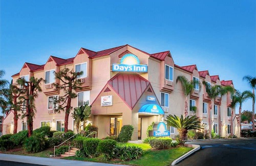 Olde Carlsbad Hotel | Days Inn by Wyndham Carlsbad