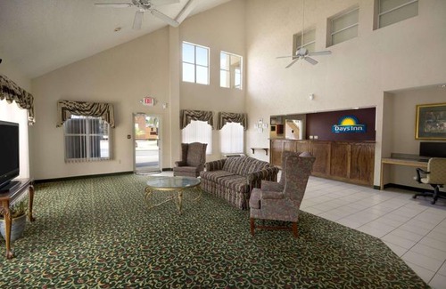 Alma Hotel | Days Inn by Wyndham Alma