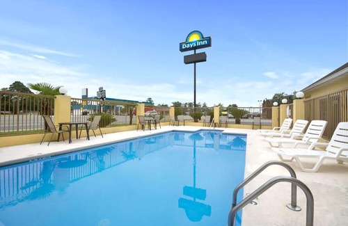 Alma Hotel | Days Inn by Wyndham Alma