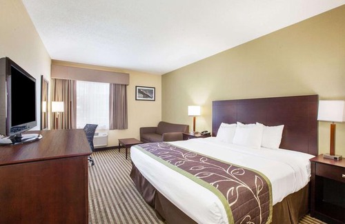 Brewerton Hotel | Days Inn by Wyndham Brewerton/ Syracuse near Oneida Lake