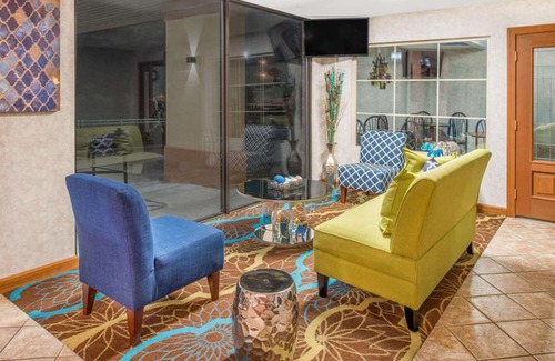 Calvert City Hotel | Days Inn by Wyndham Calvert City