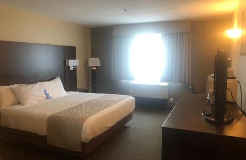 Hinton Hotel | Days Inn by Wyndham Hinton