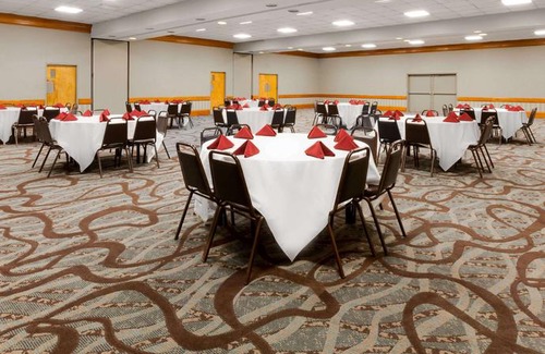 McComb Hotel | Days Inn by Wyndham McComb MS