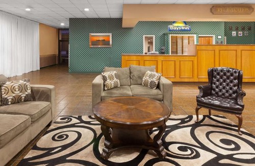 McComb Hotel | Days Inn by Wyndham McComb MS