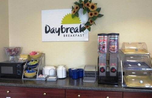 Plainfield Hotel | Days Inn by Wyndham Plainfield