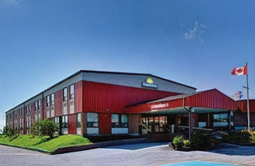 Downtown Hotel | Days Inn by Wyndham Stephenville