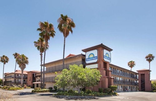 Milpitas Hotel | Days Inn by Wyndham San Jose Milpitas