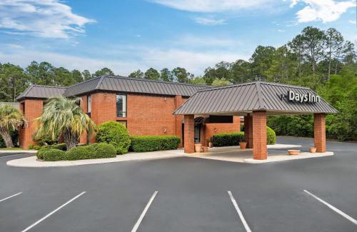 Statesboro Hotel | Days Inn by Wyndham Statesboro