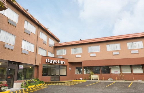 Terrace Hotel | Days Inn by Wyndham Terrace