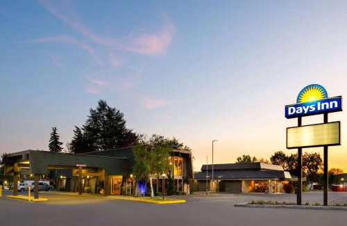 Klamath Falls Hotel | Days Inn by Wyndham Klamath Falls