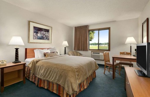 Willmar Hotel | Days Inn by Wyndham Willmar