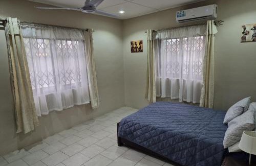 Kokrobite Apartment | Daysha's place - Cosy and Serene!