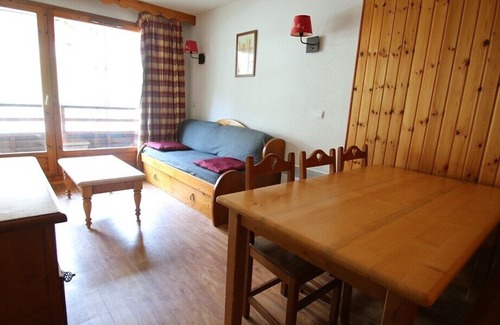 Puy-Saint-Vincent Apartment | DBA317 - APPT 1 CHAMBRE + CABINE - BALCON - 6 PERSONNES