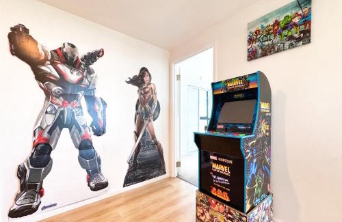 Adelaide Central Business District Apartment | DC vs Marvel Theme ft Arcade Machine Pool Gym Sauna BBQ