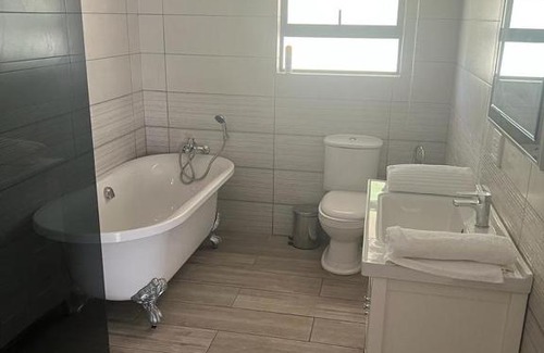 Vanderbijlpark Hotel | DDK River Lodge