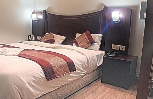 Old Gurgaon Hotel | DDR Hotel Residency