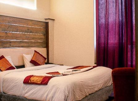 Old Gurgaon Hotel | DDR Hotel Residency