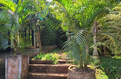 Entebbe Apartment | De cottages Garuga road