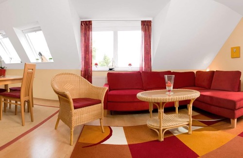 Am Schwarzen Busch Apartment | Cosy attic apartment Meeresrauschen invites you to relax!