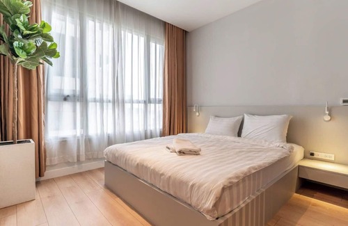 District 4 Apartment | DE LA SOL Premier Residence