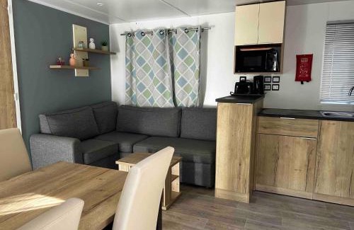 Saint-Brevin-les-Pins House | De La Terre Locan