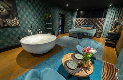 's-Hertogenbosch House | De luxe Bed &Wellness