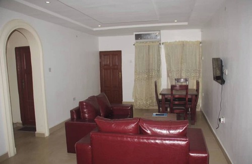 Uyo Hotel | De Nelcom Resorts