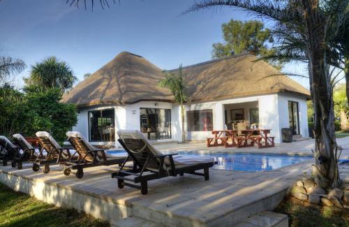 Addo House | De Old Drift Guest Farm