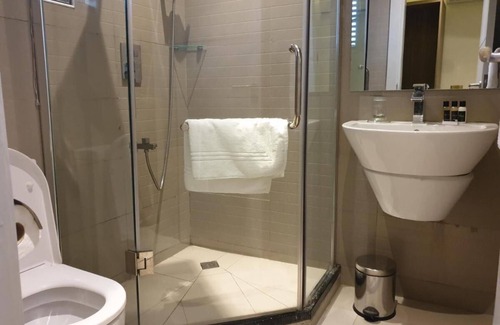 Port Harcourt Hotel | De Palms Hotel Port Harcourt