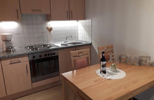 Poppenhausen Apartment | Vacation apartment Hammenhof - Teufelstein, shower, WC, 1 bedroom