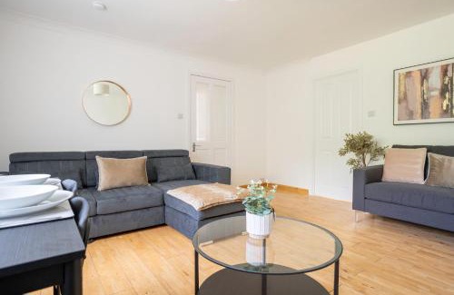 Livingston House | Deanswood House
